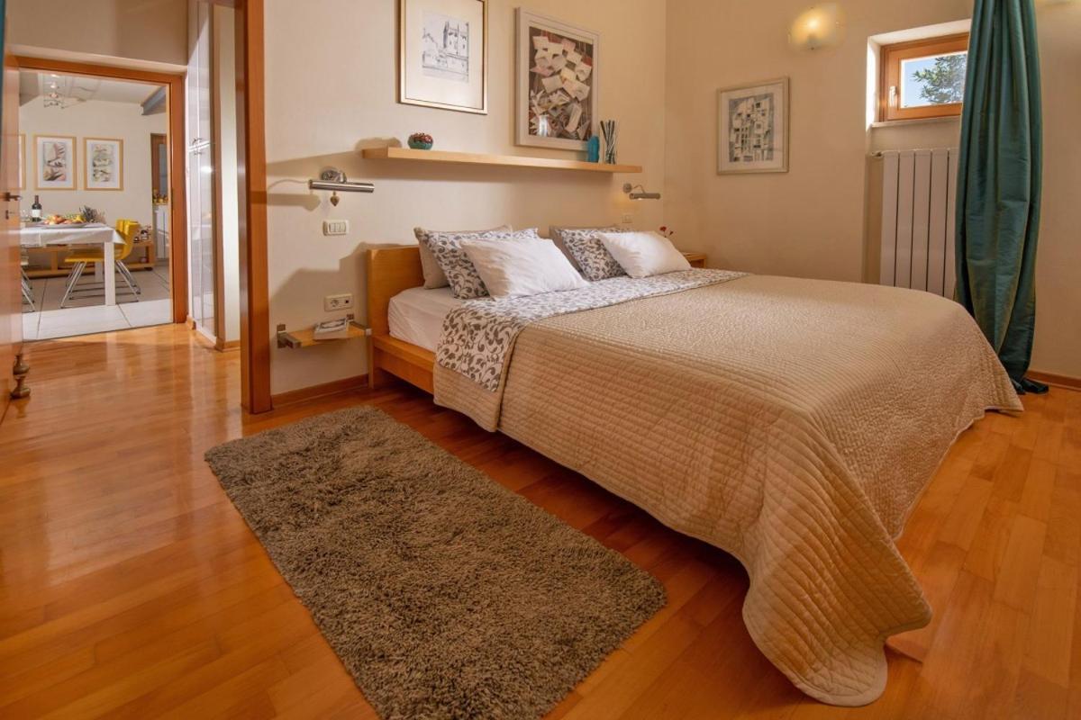 Villa Emili In Medulin - Haus Fuer 4-5 Personen Exteriér fotografie