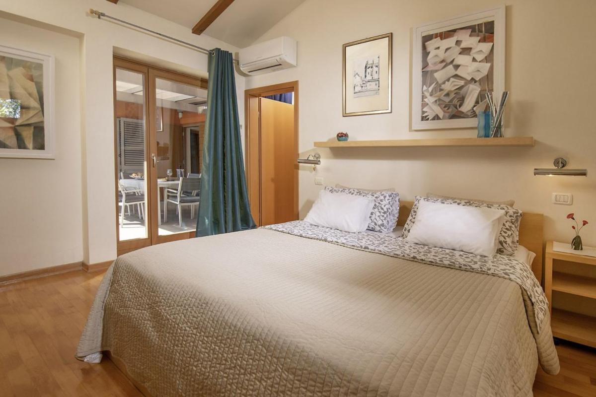 Villa Emili In Medulin - Haus Fuer 4-5 Personen Exteriér fotografie