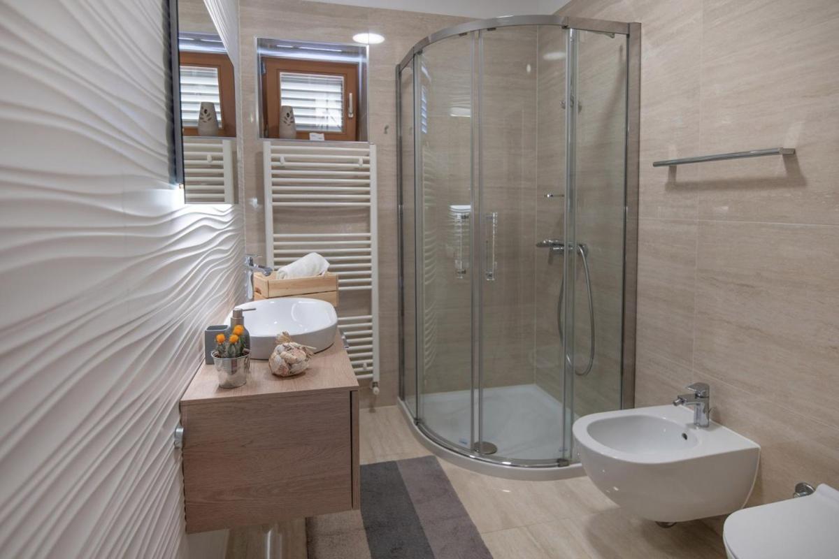 Villa Emili In Medulin - Haus Fuer 4-5 Personen Exteriér fotografie